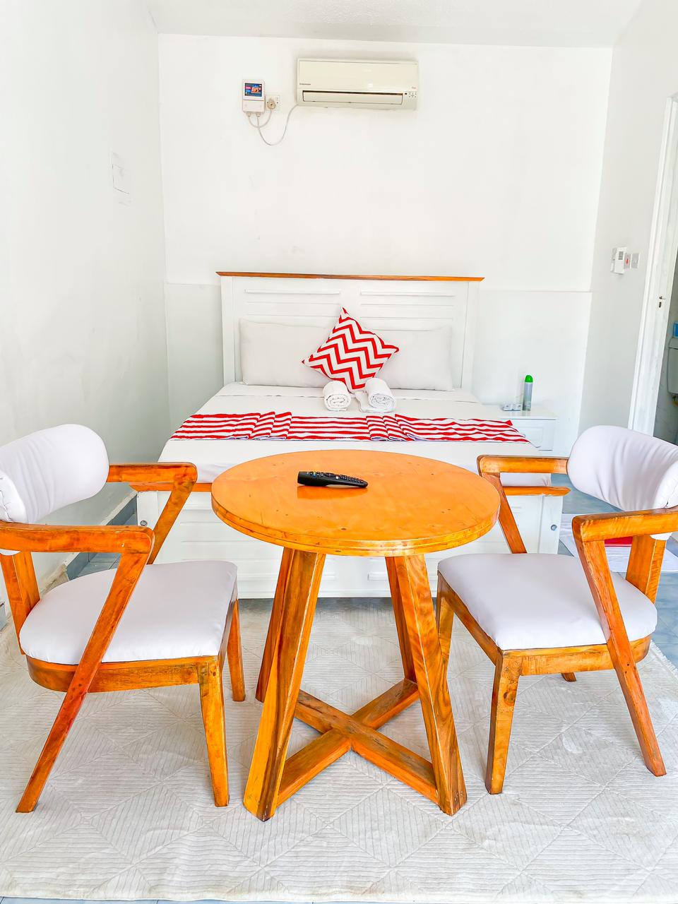 Sand Dollar Apartments View 5